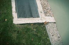 Posudky, audity a poradenství - Vadné zakončení hydroizolace šachty